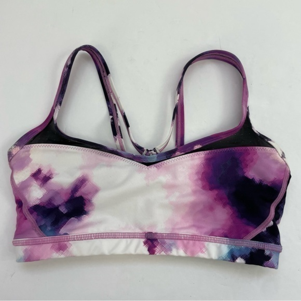 Lululemon Sweaty‎ Endeavor Low Impact Sports Bra